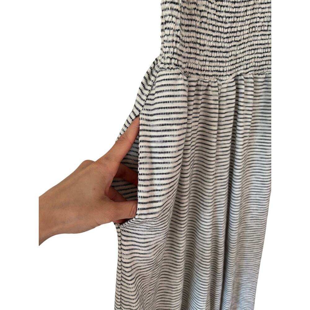 Old Navy Womens Striped Smocked Wide Leg Jumpsuit Black White Size Small S - Picture 5 of 7